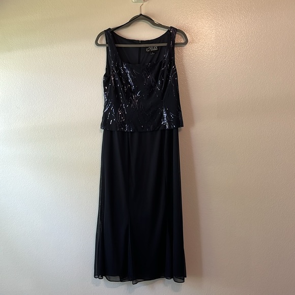 Alex Evenings:Tea-Length Sequin Jacket and Dress Set (NWT) - Picture 11 of 12